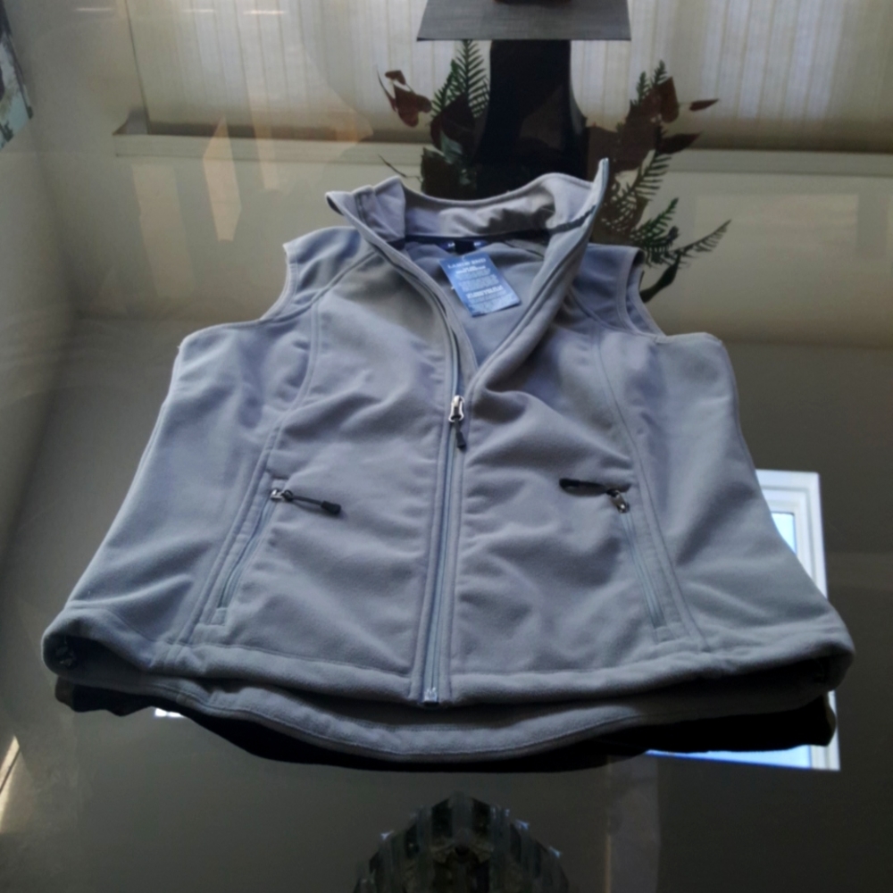 NWT,Size S,Land's End,winterVest zip front Gray